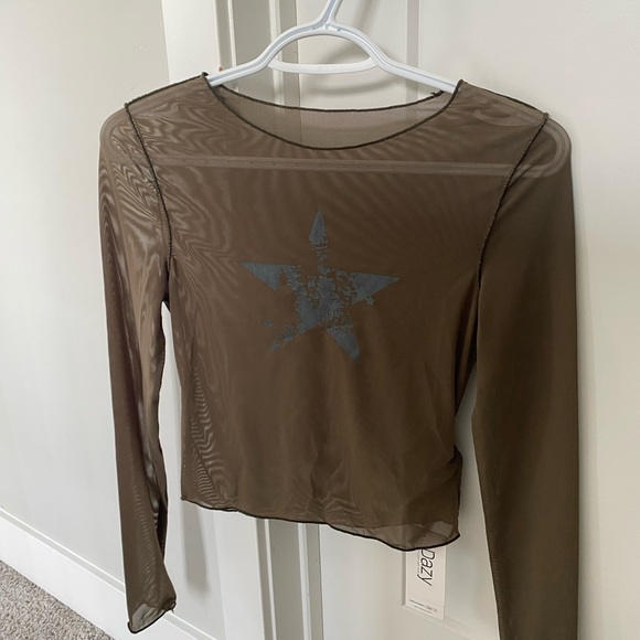 Vintage crop top. - Picture 1 of 4